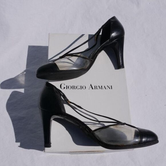 Vintage Giorgio Armani black T-strap heels - Picture 7 of 8